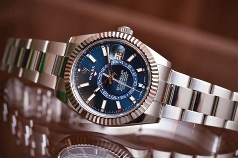 rolex sky dweller vàng hồng|Rolex Sky-Dweller watch price.